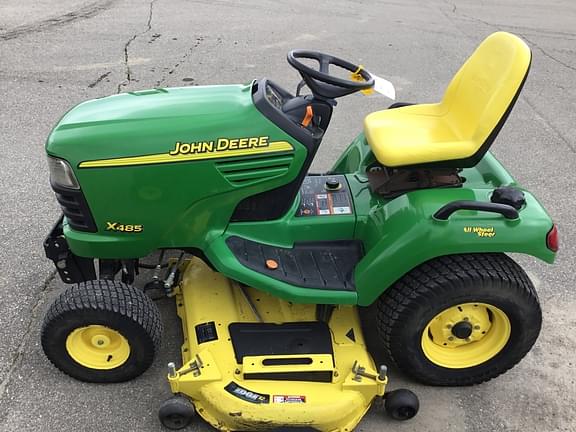 Image of John Deere X485 equipment image 2