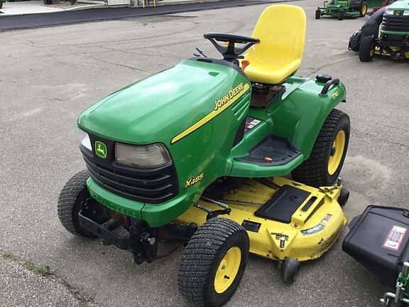 Image of John Deere X485 Primary image