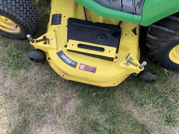 Image of John Deere X495 equipment image 2