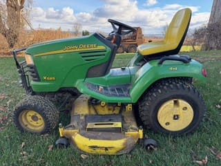 2005 John Deere X585 Equipment Image0