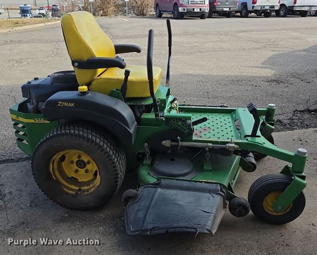 Image of John Deere Z-Trak equipment image 2
