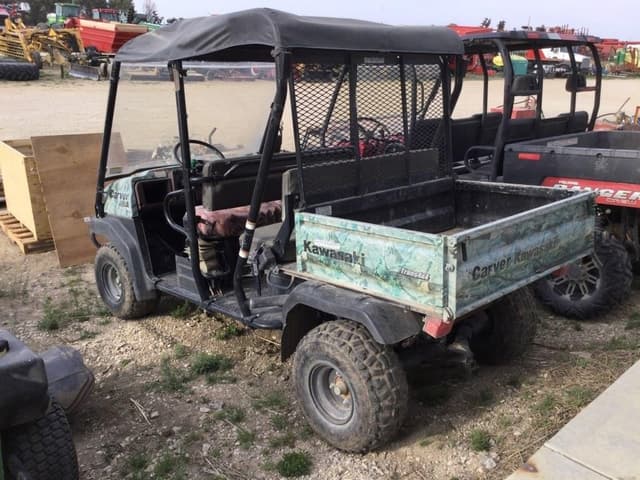 Image of Kawasaki Mule 3010 equipment image 2
