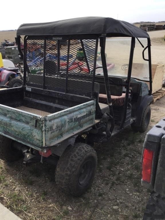 Image of Kawasaki Mule 3010 equipment image 1