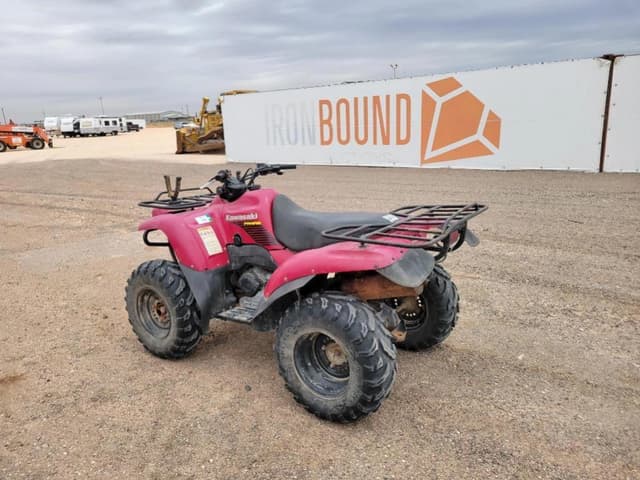 Image of Kawasaki Prairie 360 equipment image 2