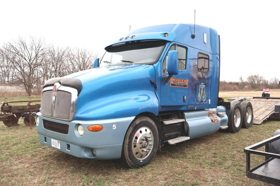 Image of Kenworth T2000 Primary image