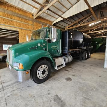 Main image Kenworth T300