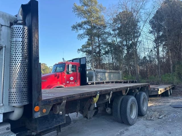 Image of Kenworth T300 equipment image 3