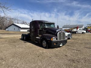 2005 Kenworth T600 Image