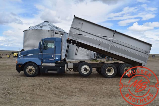 Image of Kenworth T600 equipment image 4