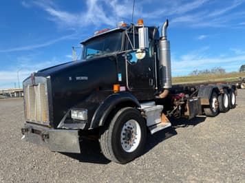 Main image Kenworth T800