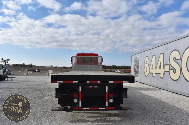 Image of Kenworth T800 equipment image 3