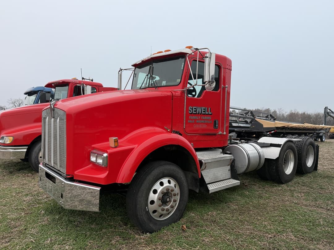 Image of Kenworth T800 Primary image