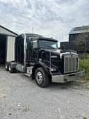 2005 Kenworth T800 Image