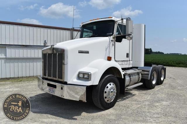 Image of Kenworth T800 equipment image 2