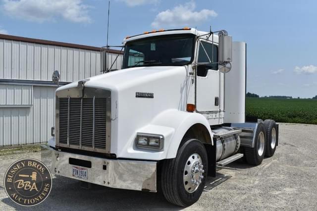 Image of Kenworth T800 equipment image 3