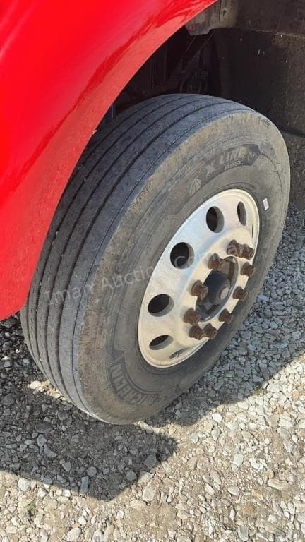 Image of Kenworth T800 equipment image 2