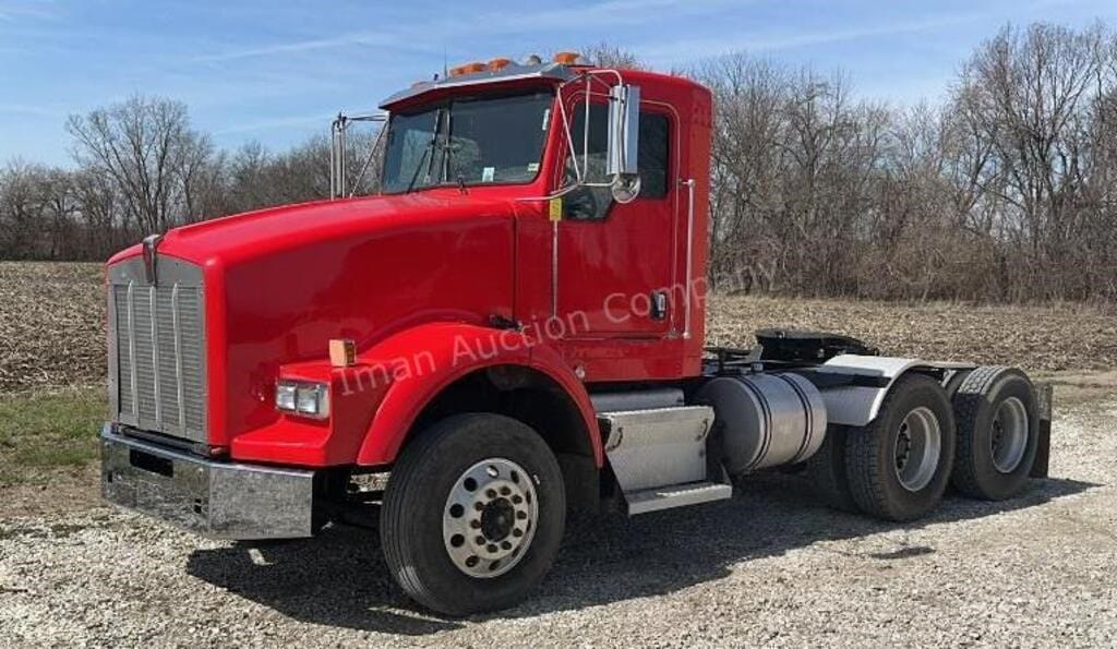 2005 Kenworth T800 Equipment Image0