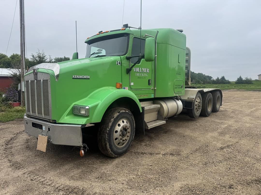 Image of Kenworth T800 Primary image