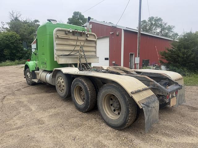 Image of Kenworth T800 equipment image 4