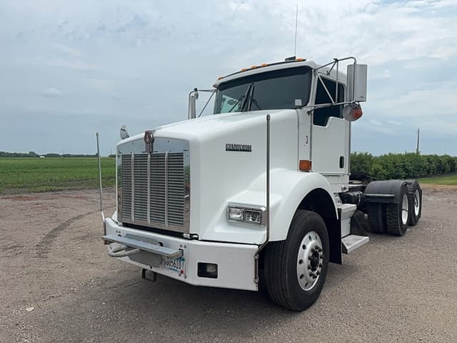 Image of Kenworth T800 equipment image 1
