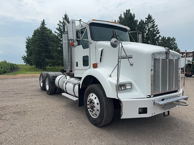 Image of Kenworth T800 equipment image 3