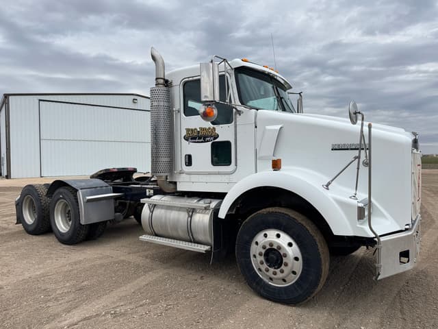 Image of Kenworth T800 equipment image 2