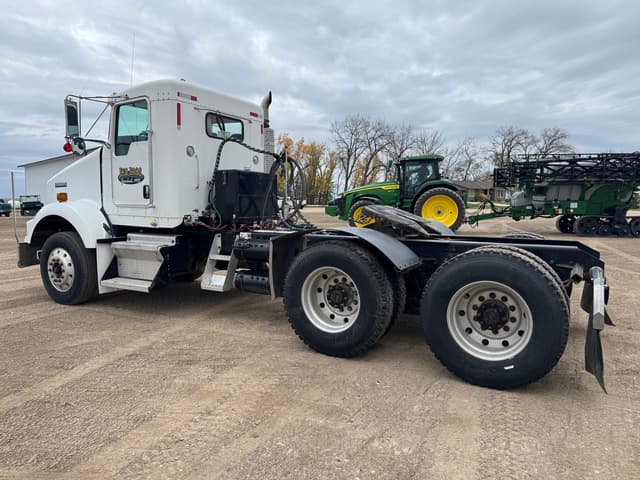 Image of Kenworth T800 equipment image 1