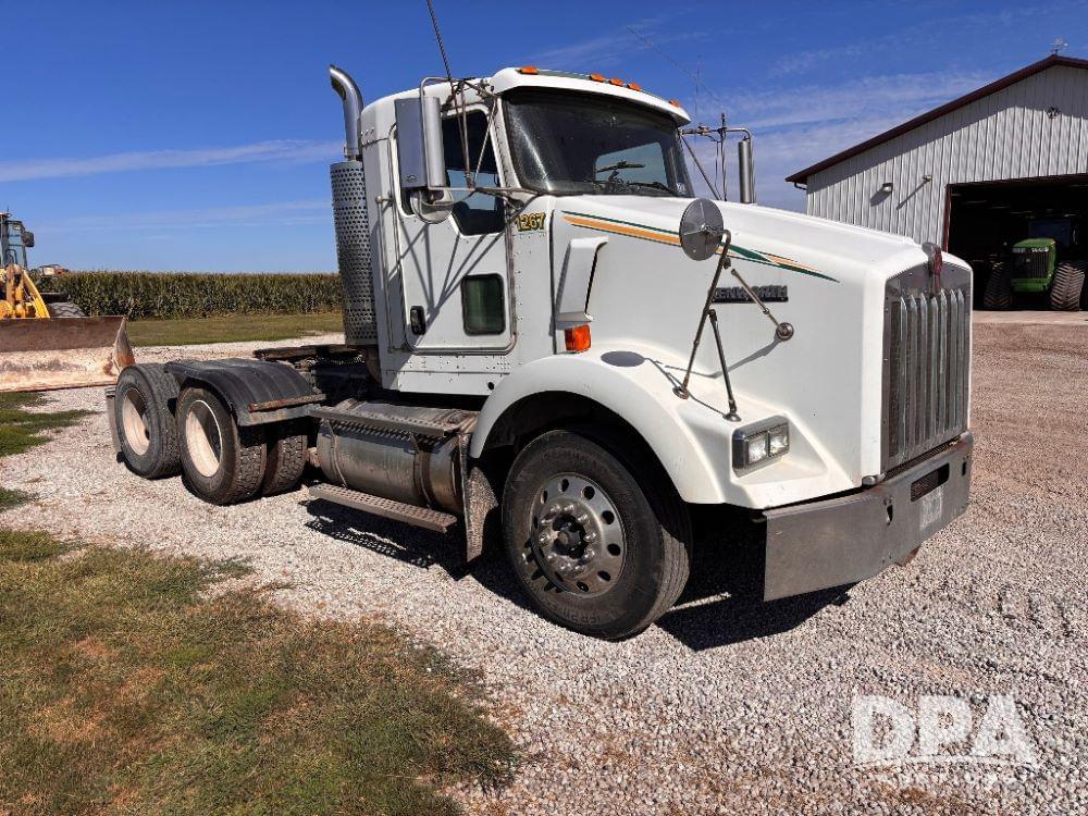 Image of Kenworth T800 Primary image