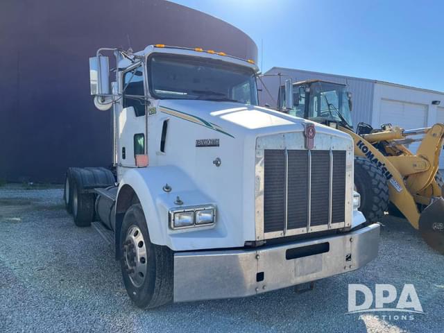Image of Kenworth T800 equipment image 3