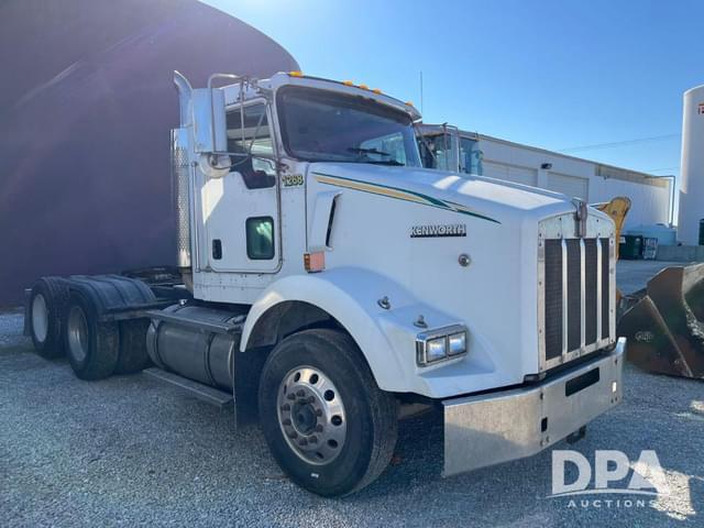 Image of Kenworth T800 equipment image 4