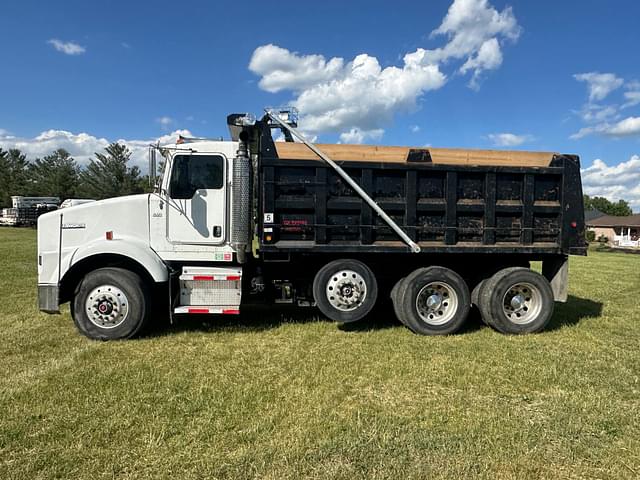 Image of Kenworth T800 equipment image 2
