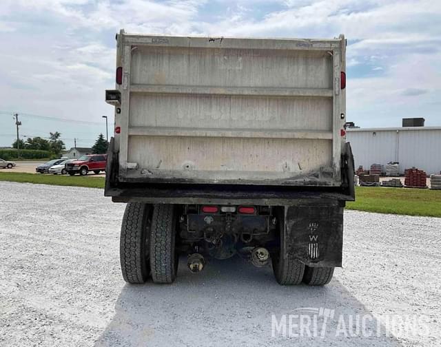 Image of Kenworth T800 equipment image 3