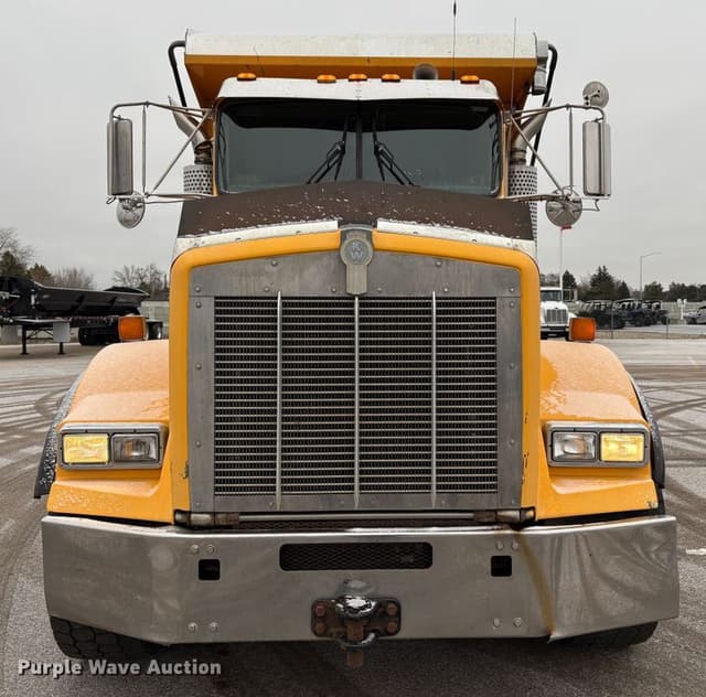 Image of Kenworth T800 equipment image 1