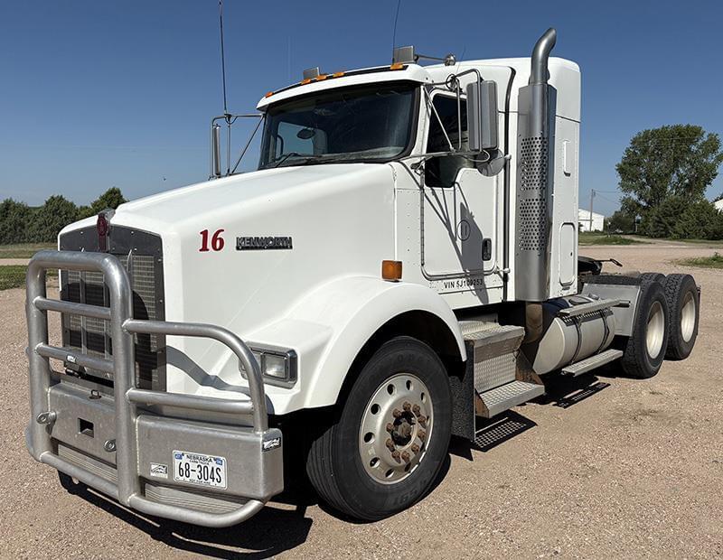 Image of Kenworth T800 Primary image