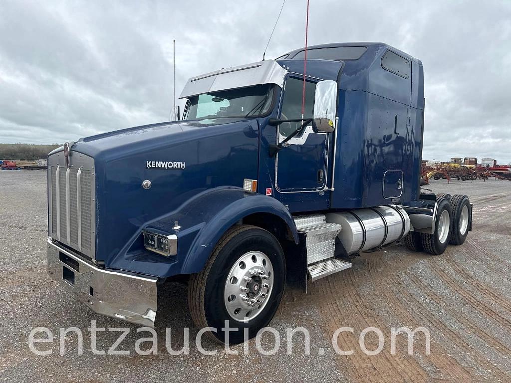 Image of Kenworth T800 Primary image