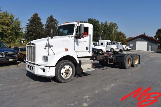 Image of Kenworth T800 equipment image 1