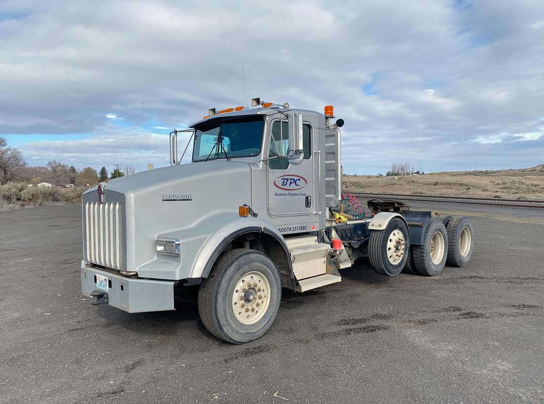 Image of Kenworth T800 Primary image