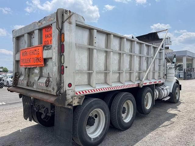 Image of Kenworth T800 equipment image 2