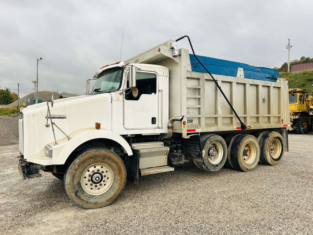 Image of Kenworth T800 Primary image