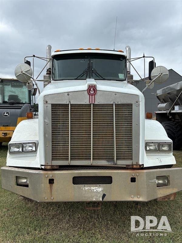 Image of Kenworth T800 equipment image 1