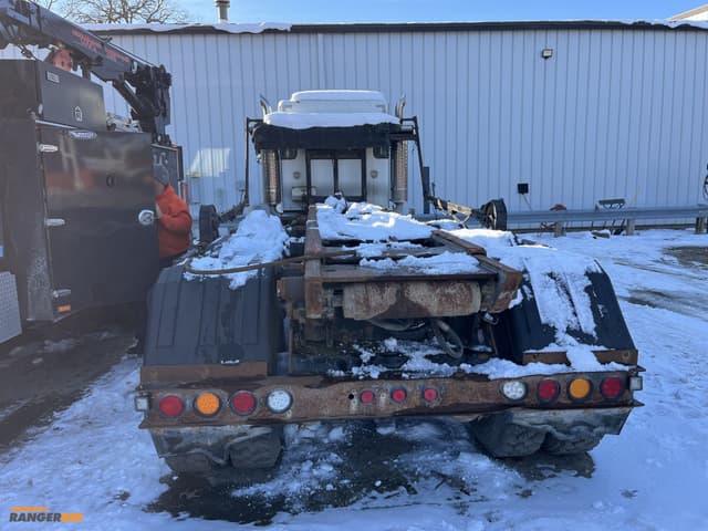 Image of Kenworth T800 equipment image 4