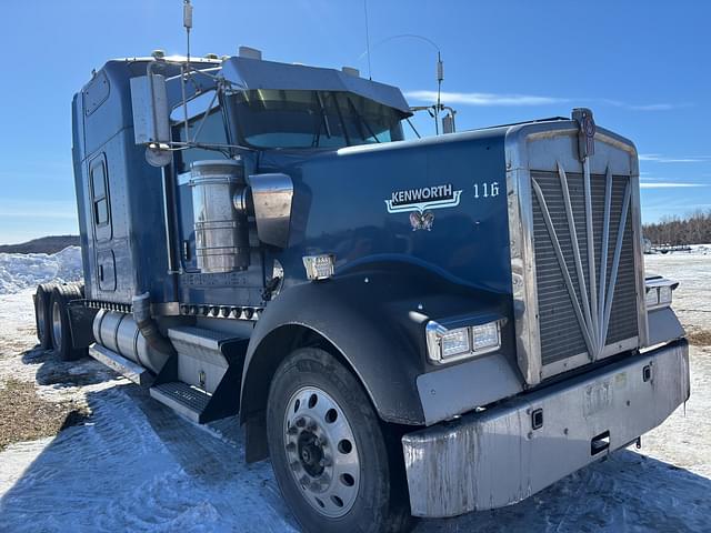Image of Kenworth W900 equipment image 1