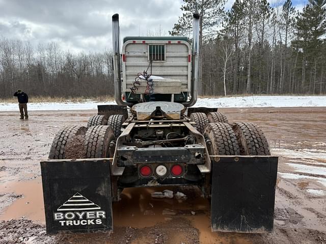 Image of Kenworth W900 equipment image 3
