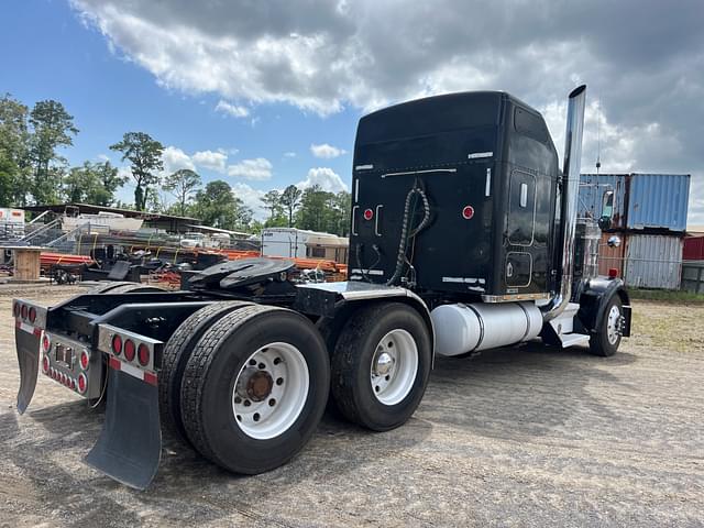 Image of Kenworth W900 equipment image 4