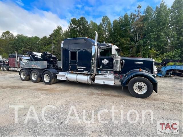 Image of Kenworth W900L equipment image 4
