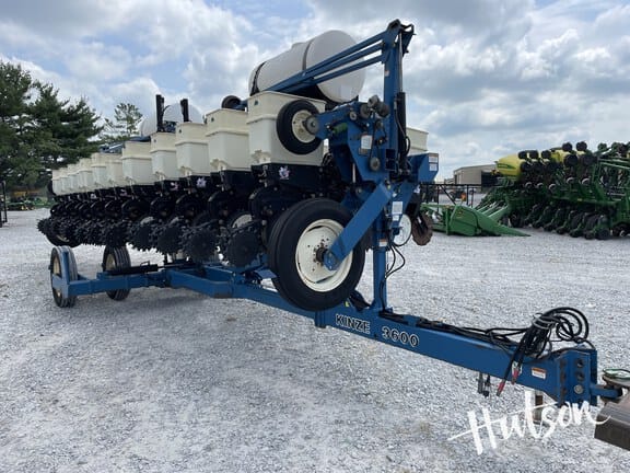 Main image Kinze 3600