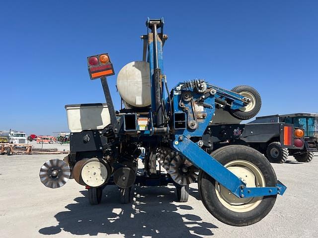 Image of Kinze 3600 equipment image 4