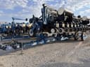 2005 Kinze 3650 Image