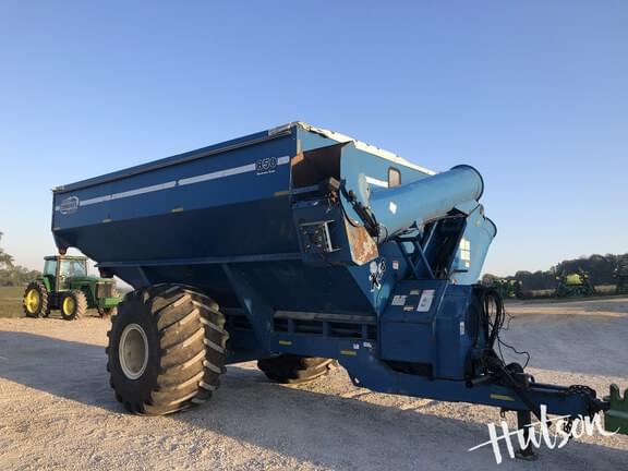 Image of Kinze 850 equipment image 1