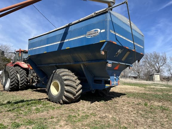 Image of Kinze 850 equipment image 2